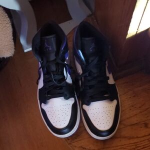 Nike Black and White High-Top Sneakers